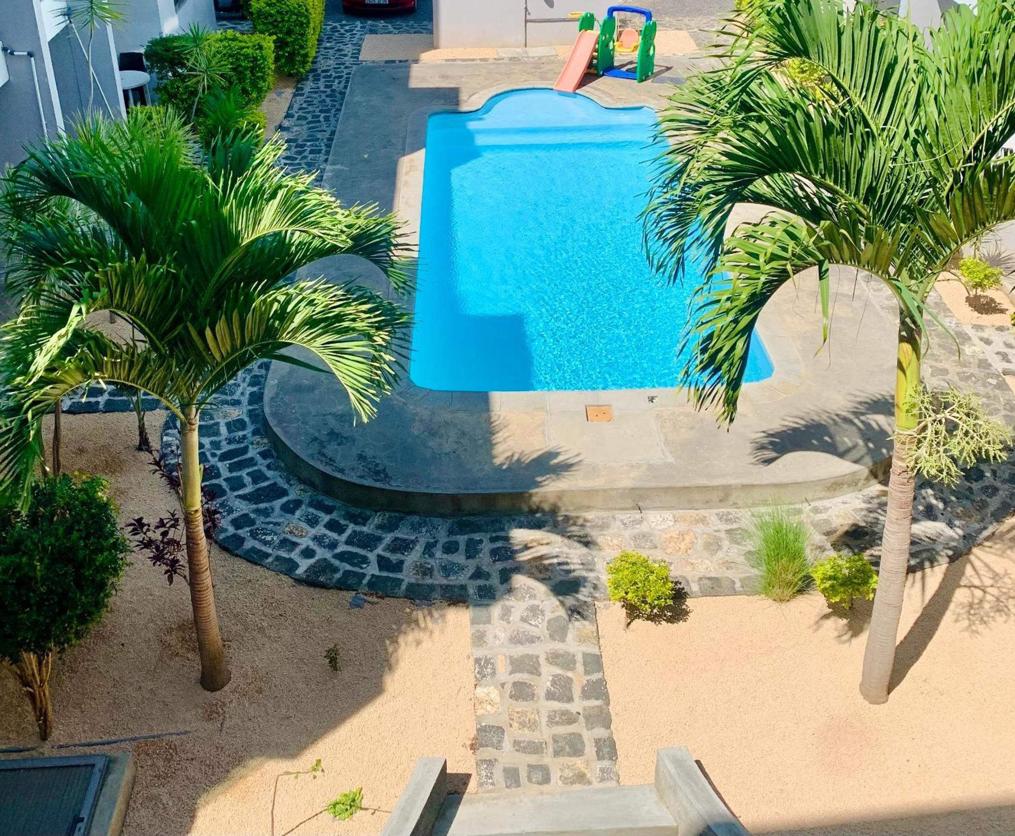 Ibiza Apartment - 150M From The Beach Flic en Flac Exterior photo